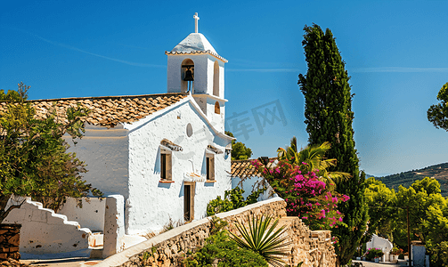 圣光天空摄影照片_西班牙伊维萨岛圣安吉斯德拉科罗纳老白教堂