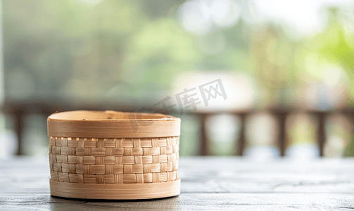 柳条gif摄影照片_当地家庭和餐馆使用的竹柳条糯米篮
