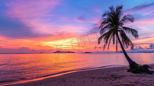 热带海滩上美丽日落摄影照片