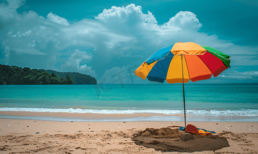 飘带输入框摄影照片_普吉岛海滩有彩色雨伞