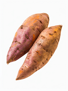 白色萝卜摄影照片_白色分离的成熟甘薯块茎