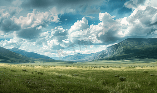 美国加拿大画册摄影照片_蒙大拿州西部多云的天空下广阔的山地景观