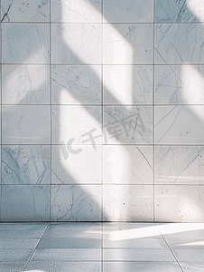 天猫质感纹理摄影照片_墙上的光墙砖建筑物上闪闪发光