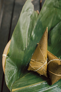 三角粽端午节美食图片