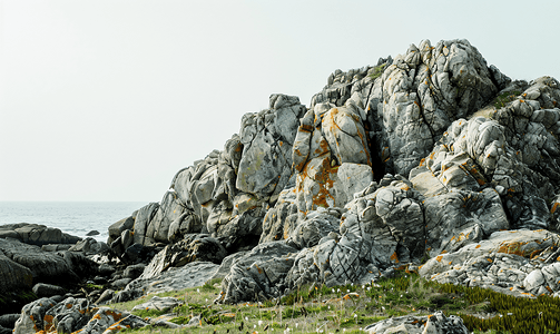 博尔德摄影照片_布列塔尼的岩石荒地