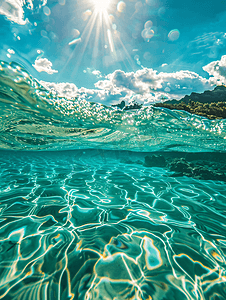 流体纹理背景摄影照片_海水或鱼缸背景等清澈水面上的波浪