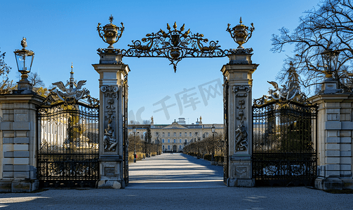 维也纳上美景宫一侧的大门