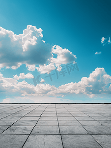 扁平化草地摄影照片_蓝天下覆盖着现代扁平沥青防水涂层的屋顶