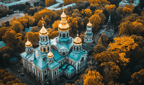 基辅摄影照片_圣索菲亚大教堂大厦的俯视图