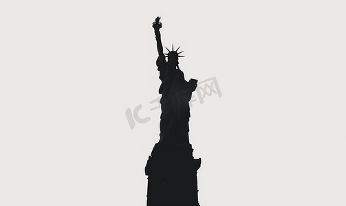 纽约自由女神像垂直剪影