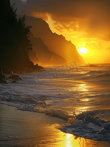 夏威夷考艾岛卡拉劳小径的金色日落