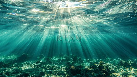 干枯海底背景图片_绿色唯美风景海底水底光芒照射的背景