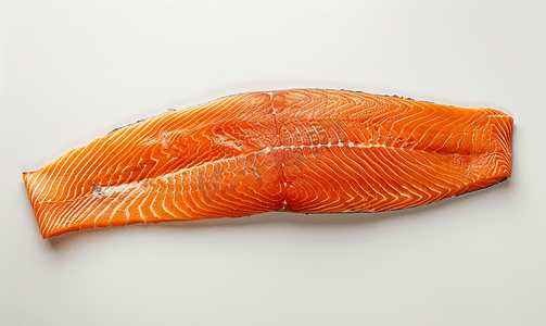熏鱼摄影照片_上面是淡熏鲑鱼红鱼片的视图