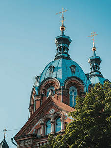 赫尔辛基教堂摄影照片_游客拍摄芬兰赫尔辛基大教堂