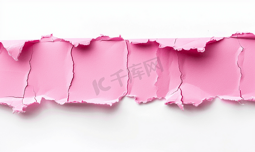 花店标签贴纸摄影照片_粉红色撕纸撕边条孤立在白色背景上