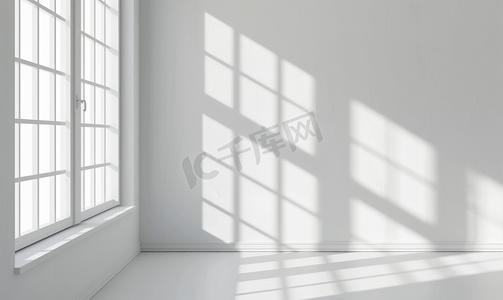 油漆打叉摄影照片_油漆墙上的空白白色窗框家庭内部