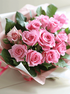 以粉红玫瑰花束为背景的花束