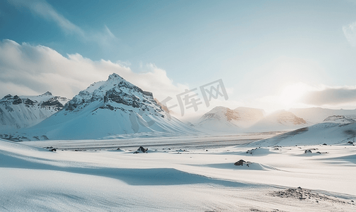 冰岛南部火山积雪景观