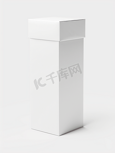 白色背景上隔离的样机白色高形状产品包装盒