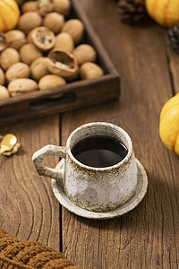 咖啡核桃秋天温暖图片