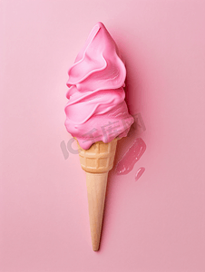 冰淇淋棒特写在柔和的色彩背景上