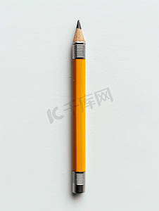 绿色背景框摄影照片_白色背景上的自动铅笔