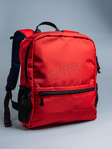红色背包拉链最优质的背包