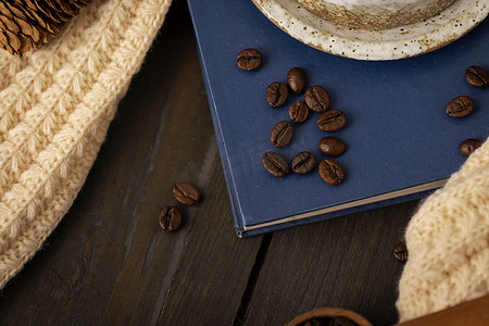 咖啡豆创意温暖文艺素材