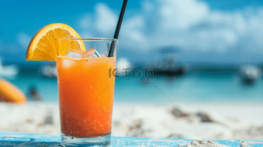 夏日海边沙滩上的一杯冷饮果汁饮料设计