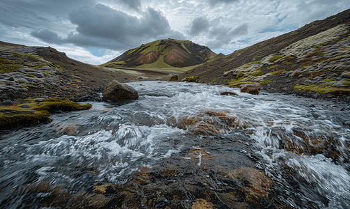 失量山水摄影照片_冰岛清澈的火山水