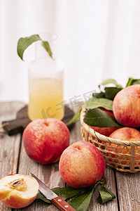 夏季水蜜桃摄影照片_新鲜水果桃子图片