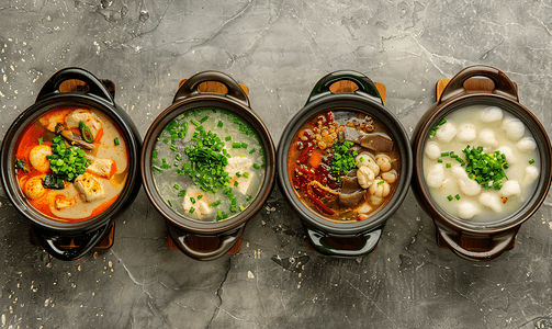 四种不同汤底的火锅