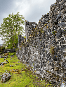 麦克小人摄影照片_阿盖尔-比特郡邓斯塔夫纳奇石城堡城墙