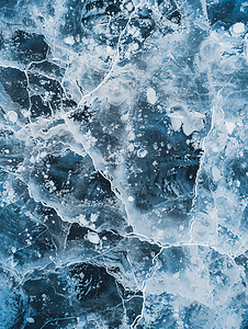 抽象冰摄影照片_冰冻湖泊的纹理覆盖着冰空中垂直自上而下的视图