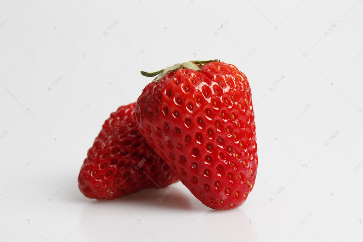 草莓摄影图高清摄影大图-千库网
