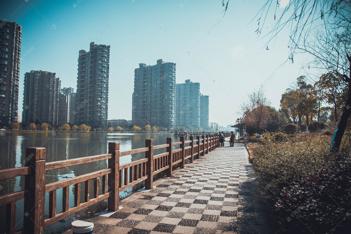 易拉宝结婚展架配乐音频素材_煽情感人婚礼钢琴曲配乐命运