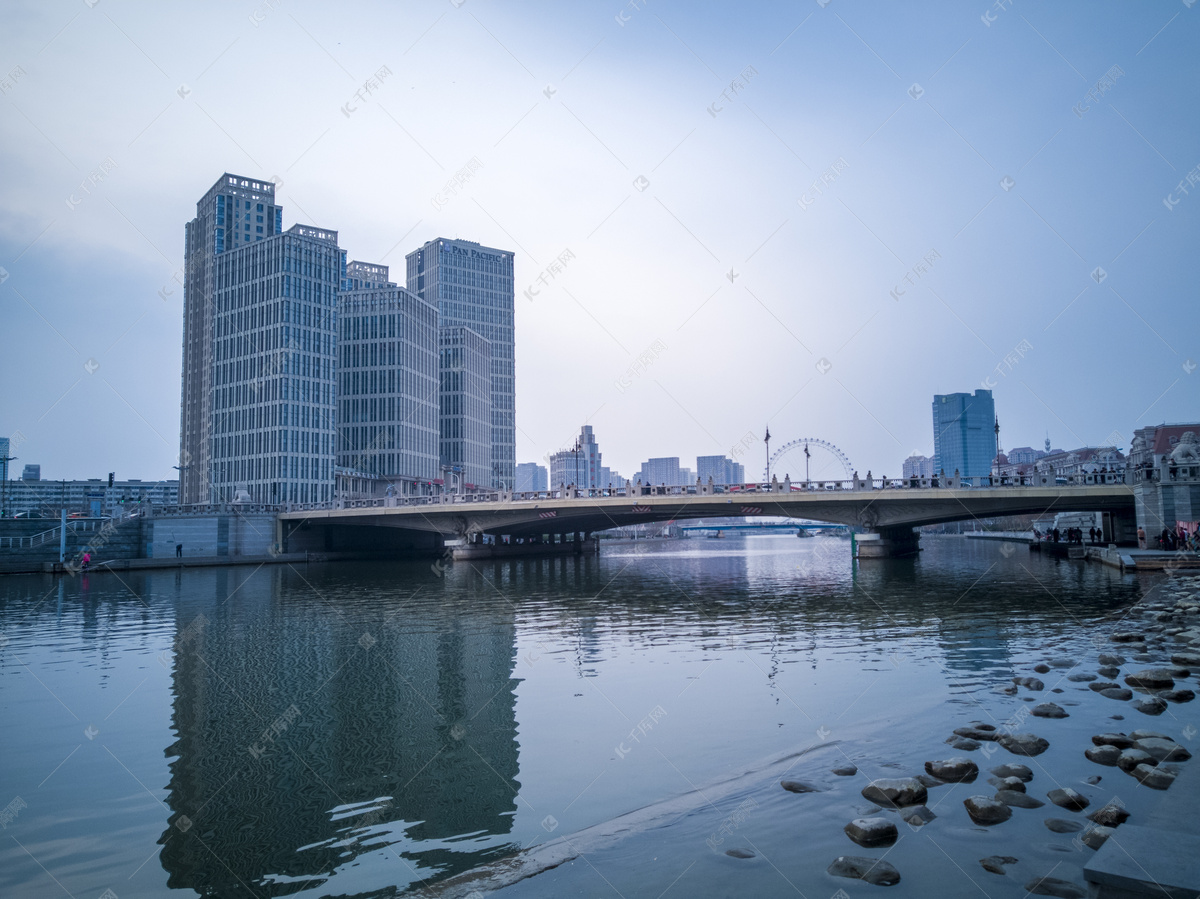 章节内容配乐音频素材_大气电影钢琴介绍内容配乐