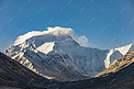 西藏山峰山峦景观摄影图