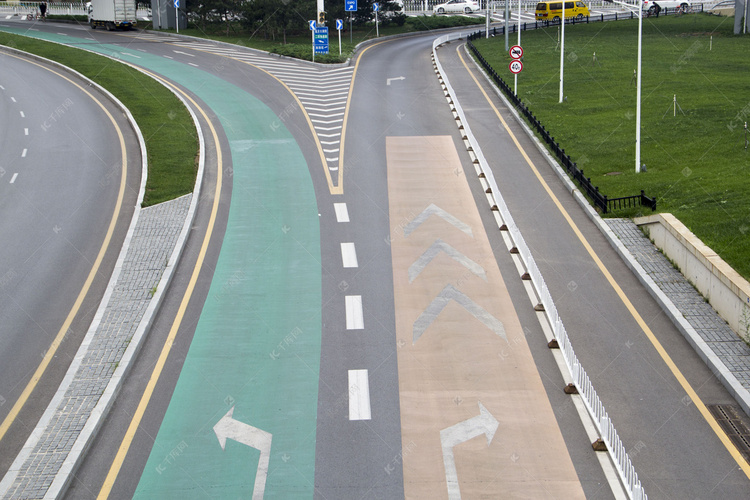 分开的道路