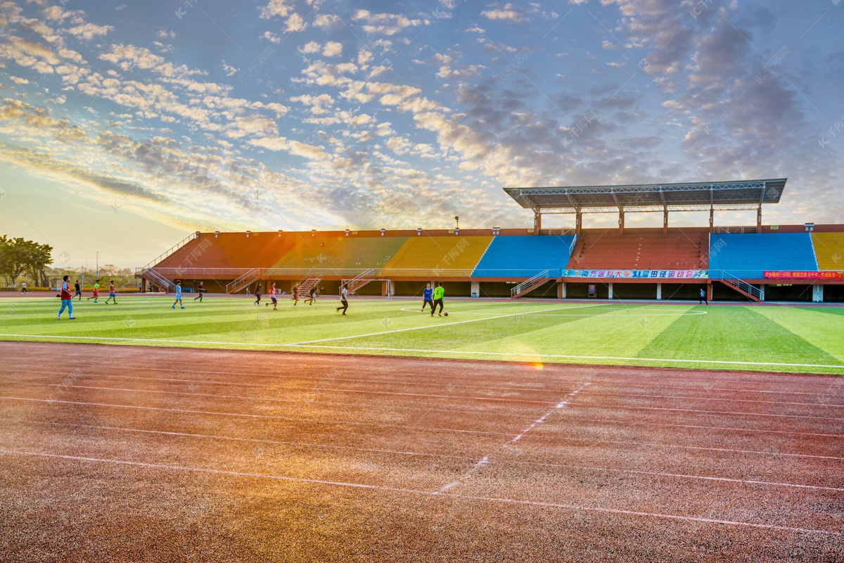 西安国际足球中心体育场，一款带有“花园露台”的中国足球场 - 普象网