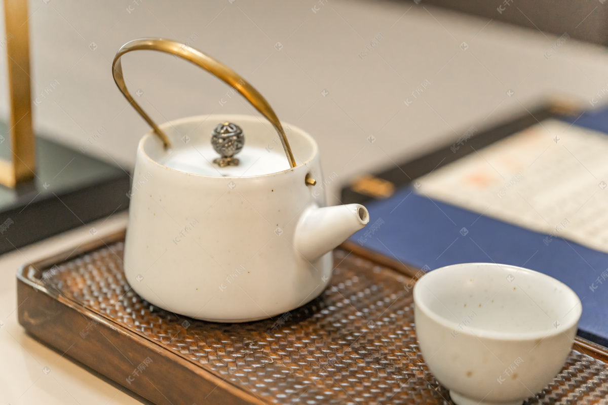品茶 品茗 茶杯高清图片下载-正版图片500295299-摄图网