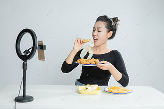 美女吃货图片_美女吃货设计图片素材大全-千库网