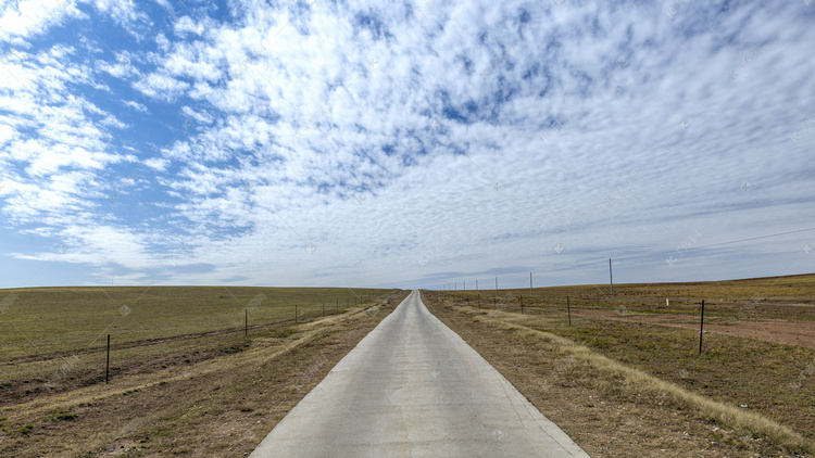 牧场公路上午公路秋季素材摄影图配图