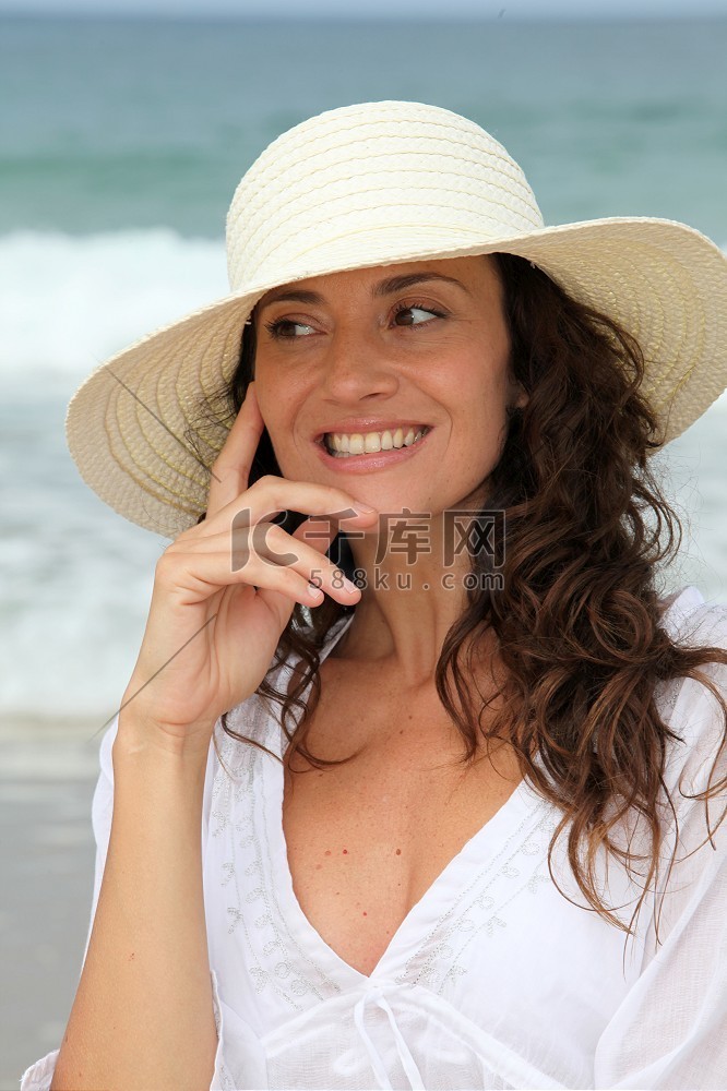 戴草帽的美女特写高清摄影大图 千库网