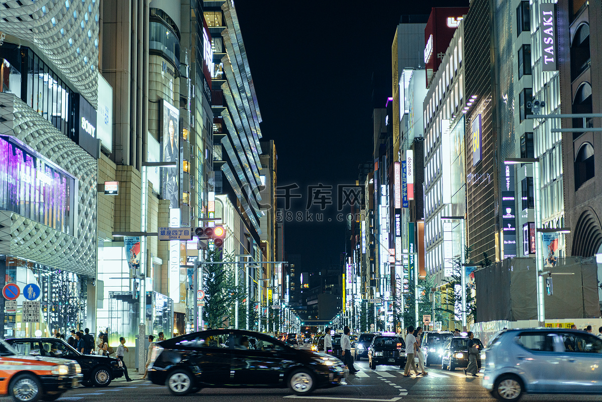 夜晚日本东京城市摄影图