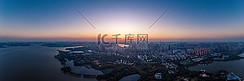 武汉城市天际线夕阳天际线东湖全景摄影图配图