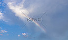 天空彩虹现象下午彩虹天台拍摄摄影图配图