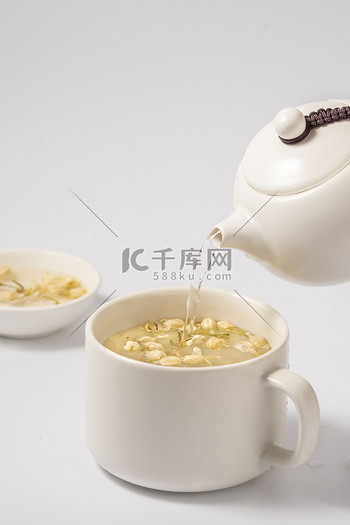 香甜美味茉莉花茶室内摆拍摄影图配图
