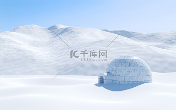 在皑皑的雪山北极景观场景中孤立的小冰屋