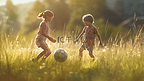 孩子在户外踢足球
